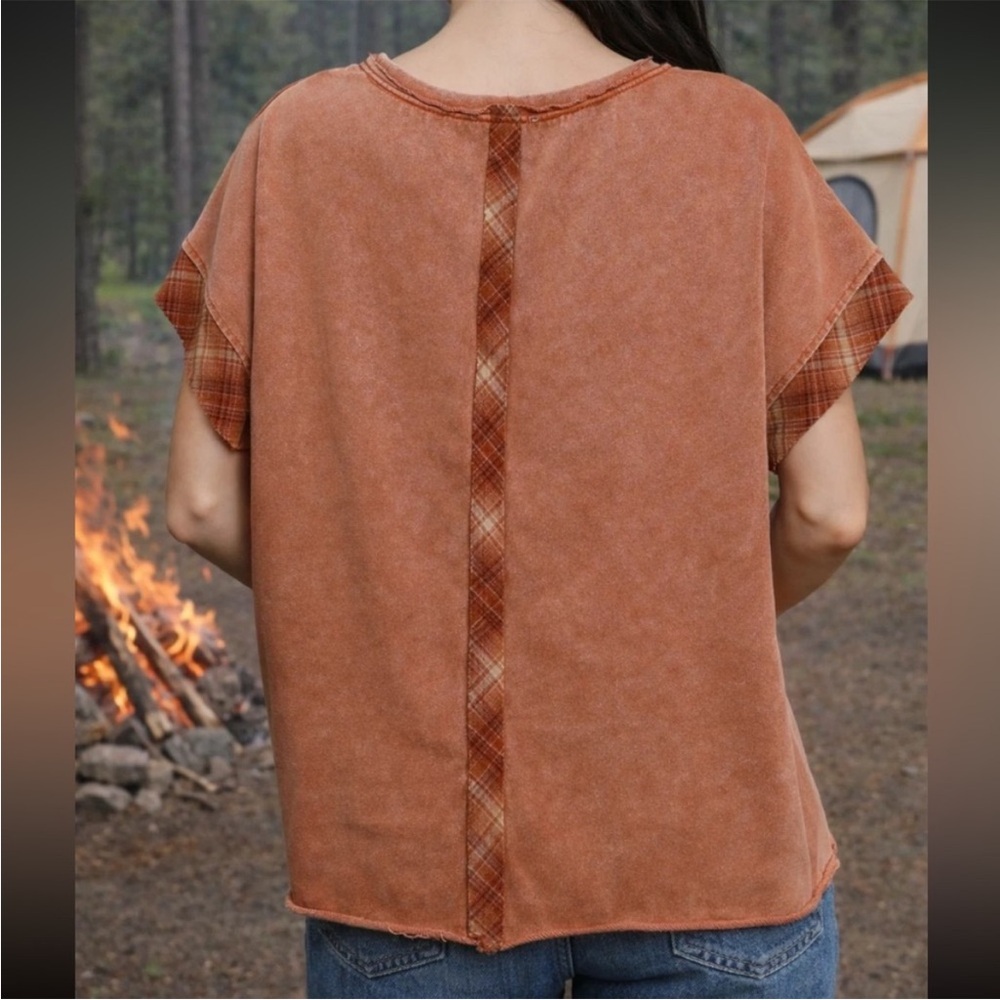Umgee LargeRust Orange Peace Sign T-Shirt - Picture 2 of 4